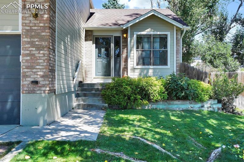 3750 Oneida Ln, Colorado Springs, CO 80918