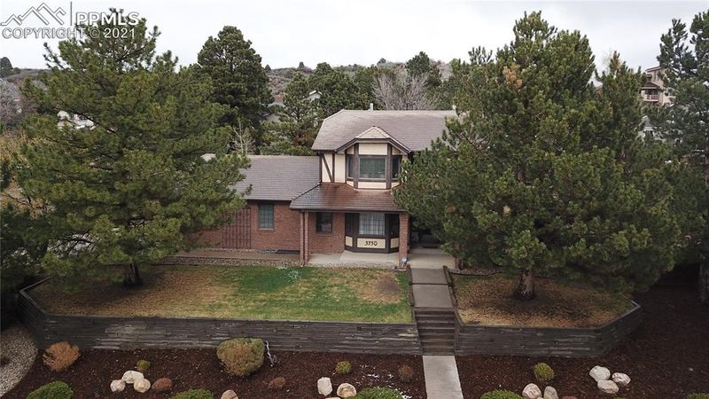 3750 Saddle Rock Rd, Colorado Springs, CO 80918