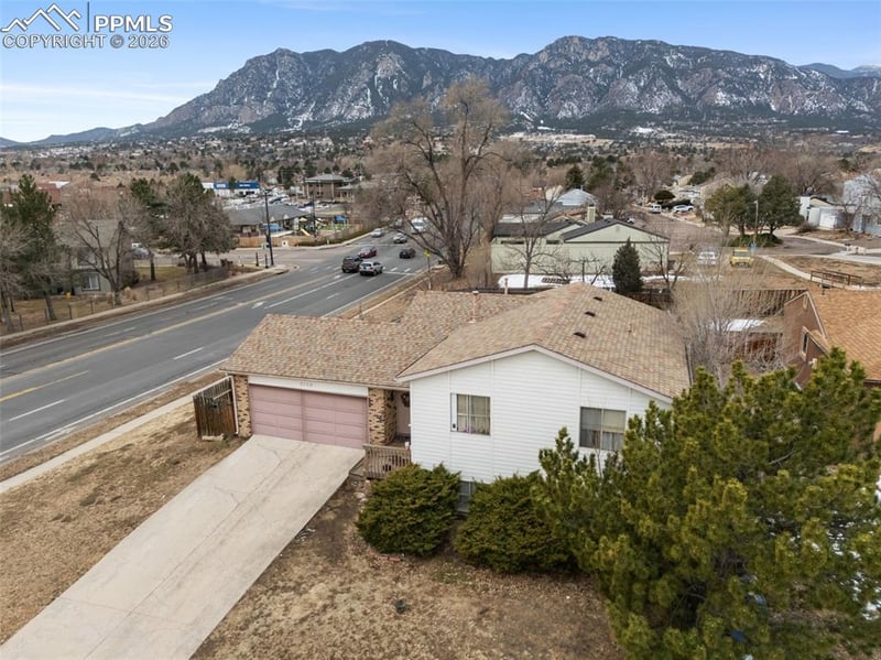 3750 Trail Rock Pl, Colorado Springs, CO 80906