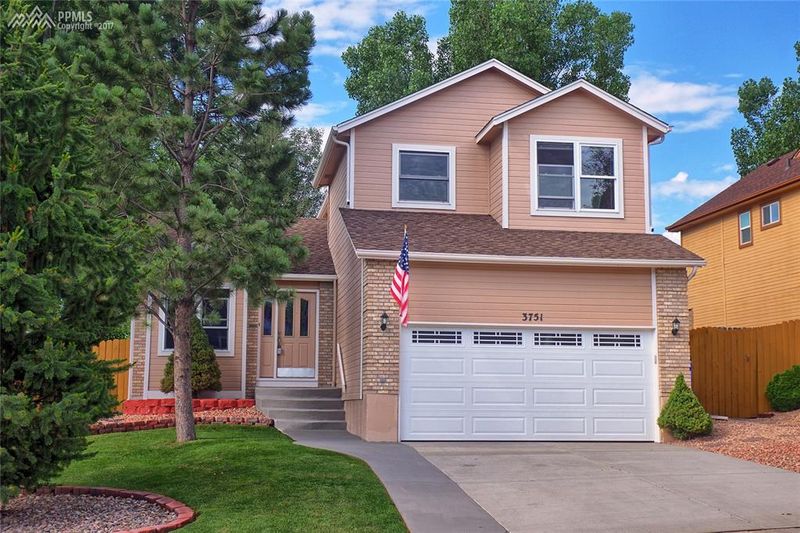 3751 Acreview Dr, Colorado Springs, CO 80918