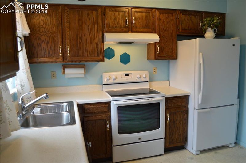 3754 Oro Blanco Dr, Colorado Springs, CO 80917