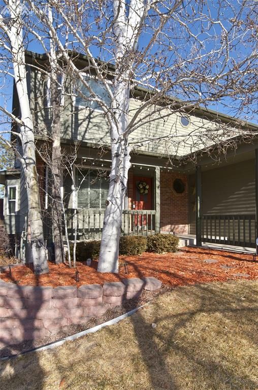 3760 Masters Dr, Colorado Springs, CO 80907