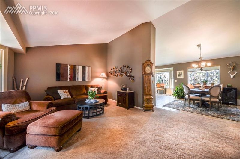 3765 Hickory Hill Dr, Colorado Springs, CO 80906