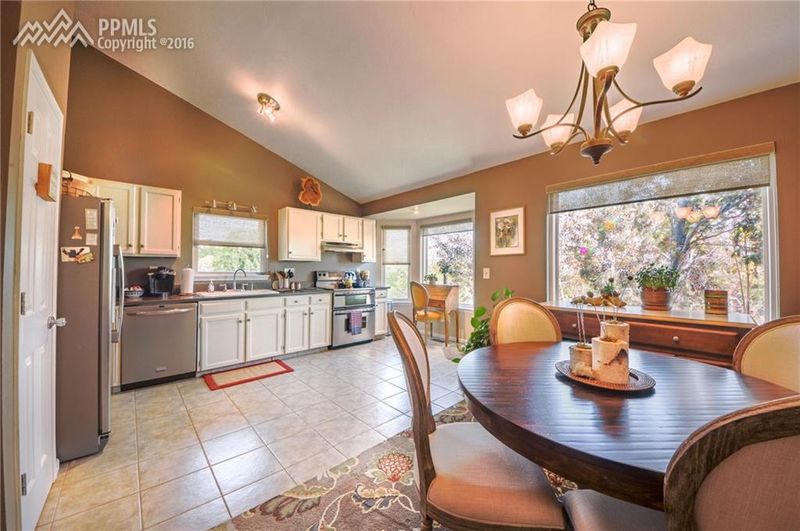 3765 Hickory Hill Dr, Colorado Springs, CO 80906
