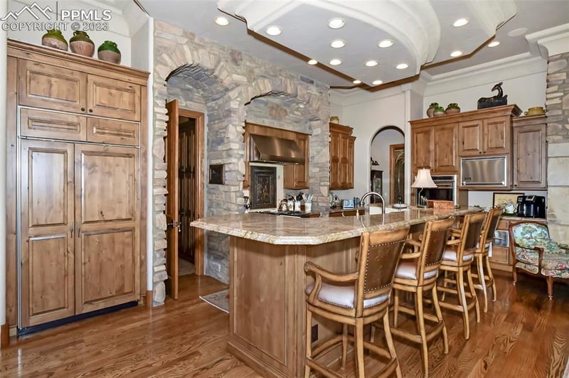 3765 Hill Cir, Colorado Springs, CO 80904