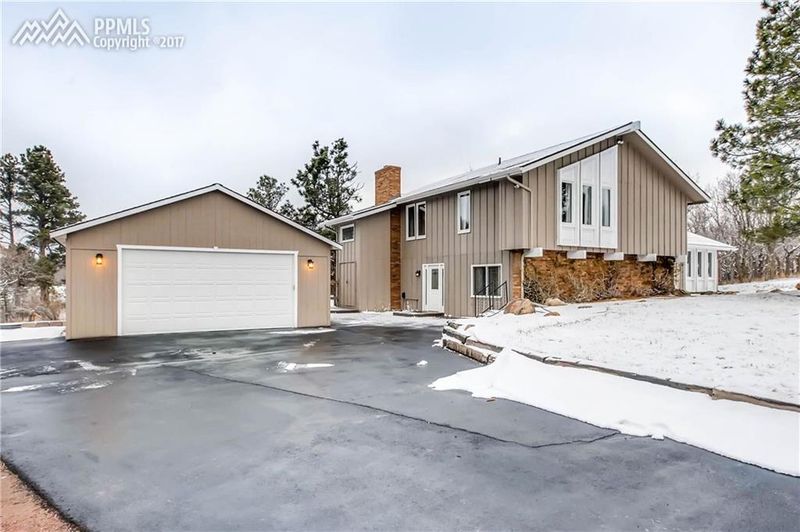3765 Sierra Vista Rd, Monument, CO 80132