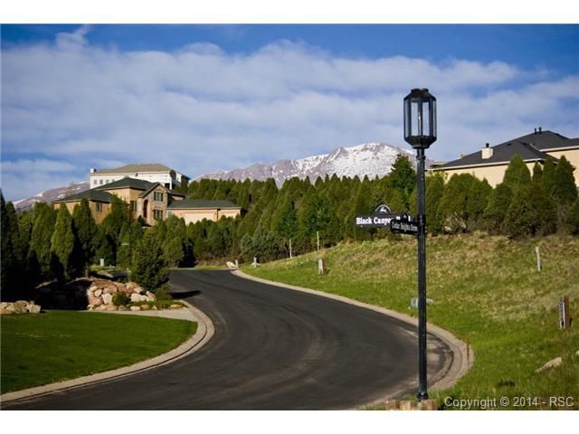 3770 Twisted Oak Cir, Colorado Springs, CO 80904