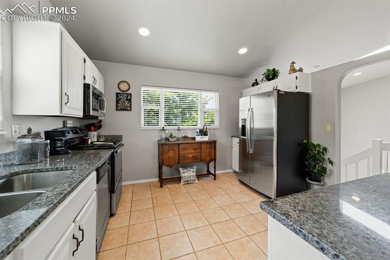 3775 Windmill Ct, Colorado Springs, CO 80907