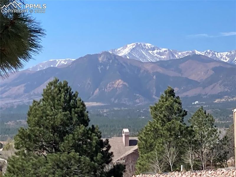 378 Mission Hill Way, Colorado Springs, CO 80921