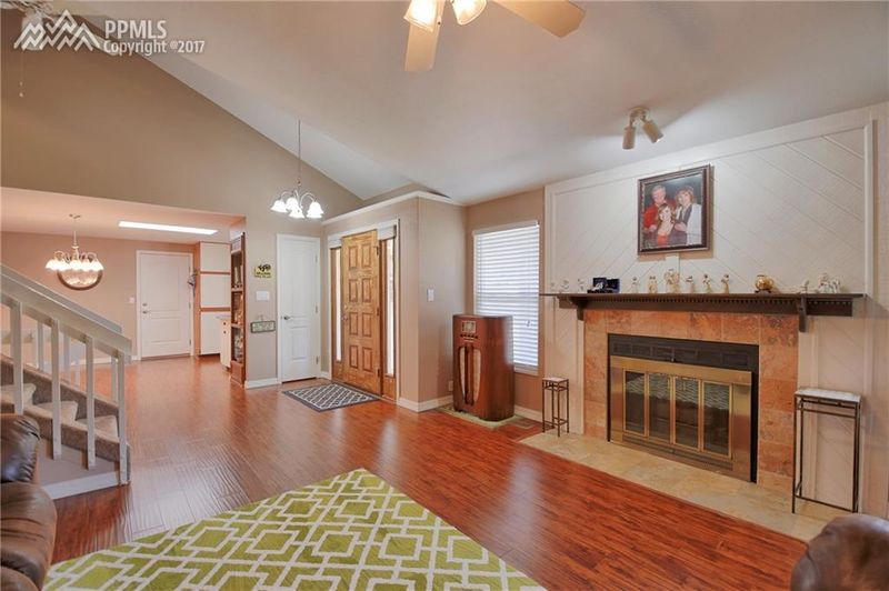 3785 Windmill Ct, Colorado Springs, CO 80907
