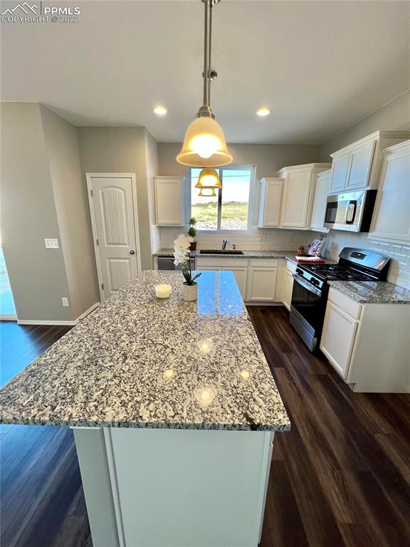 3786 Vineyard Cir, Colorado Springs, CO 80922