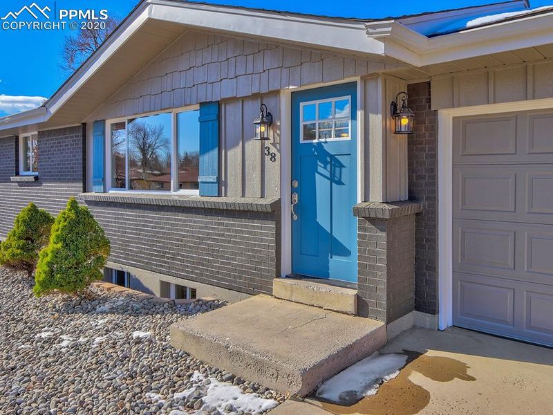 38 S Claremont St, Colorado Springs, CO 80910