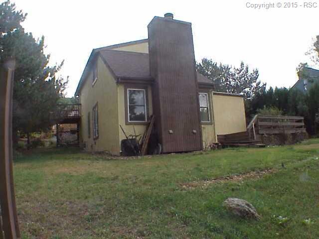 38 Sandra Ln, Manitou Springs, CO 80829