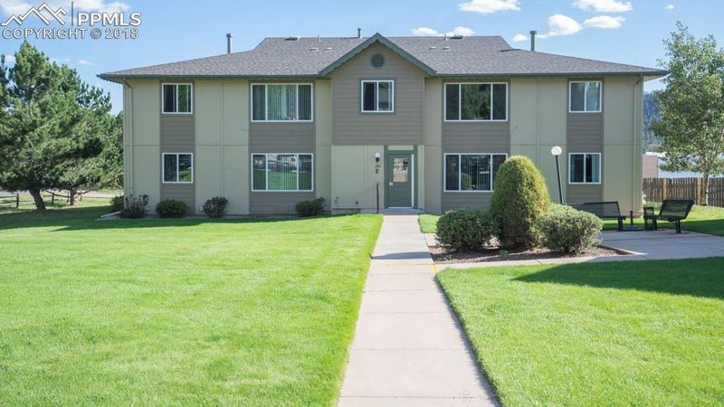 380 Paradise Cir #E1, Woodland Park, CO 80863