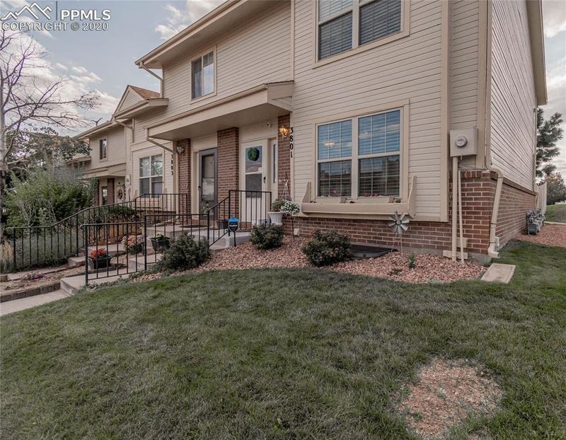3801 Smoke Tree Dr, Colorado Springs, CO 80920