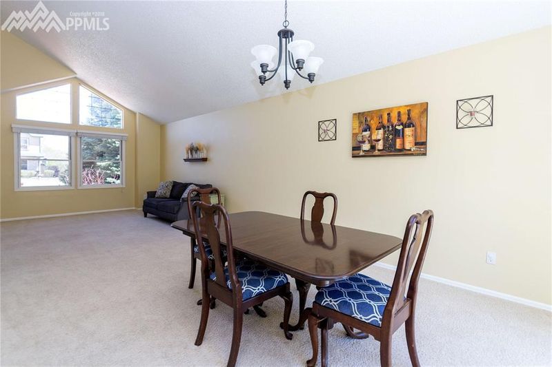 3805 Clovergate Dr, Colorado Springs, CO 80920