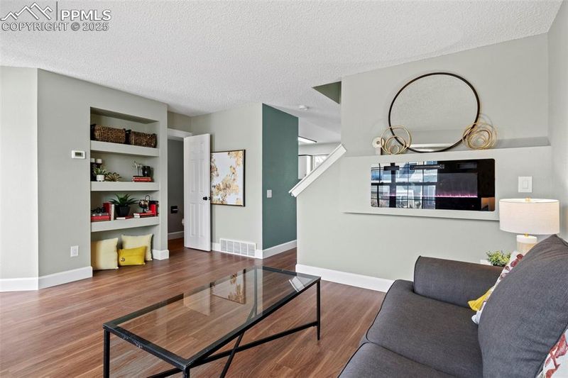 3805 Smoke Tree Dr, Colorado Springs, CO 80920