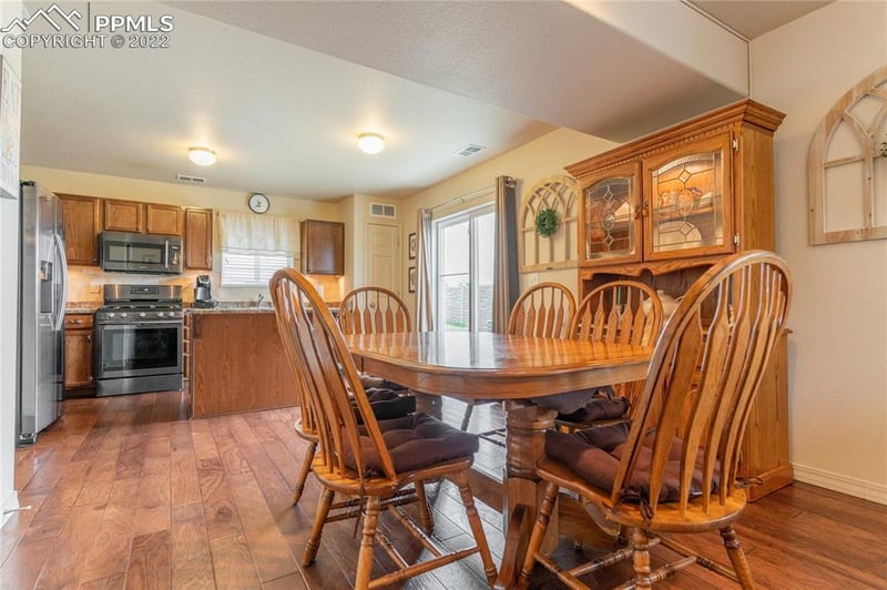 3806 Swainson Dr, Colorado Springs, CO 80922