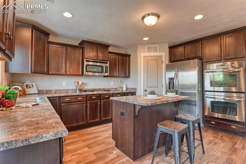 3812 Chia Dr, Colorado Springs, CO 80925