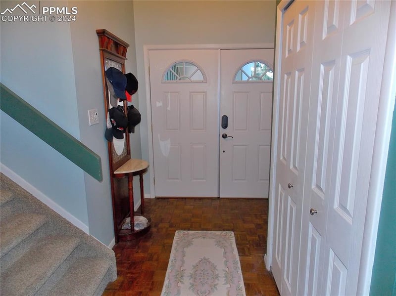 3812 Midsummer Ln, Colorado Springs, CO 80917