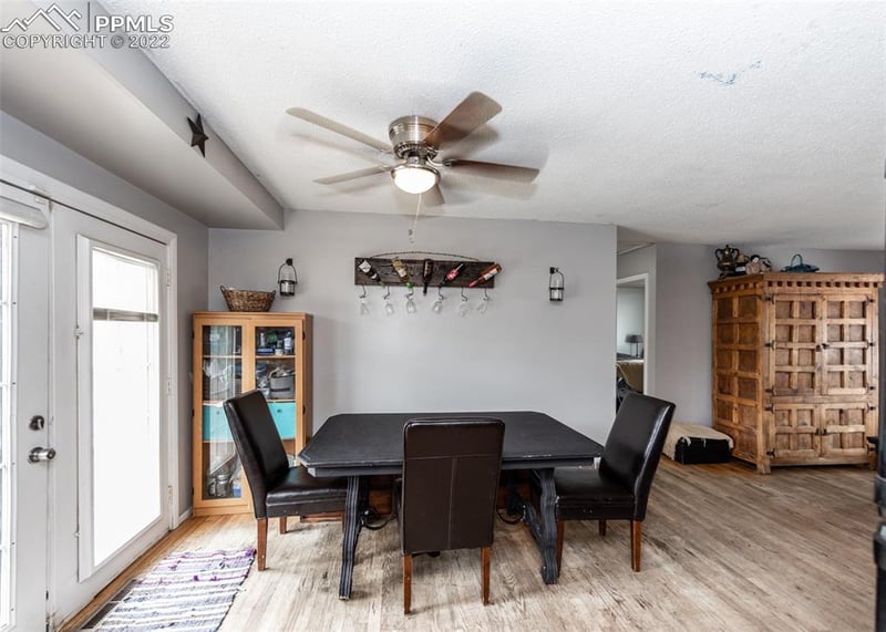 3815 Mesa Grande Dr, Colorado Springs, CO 80918