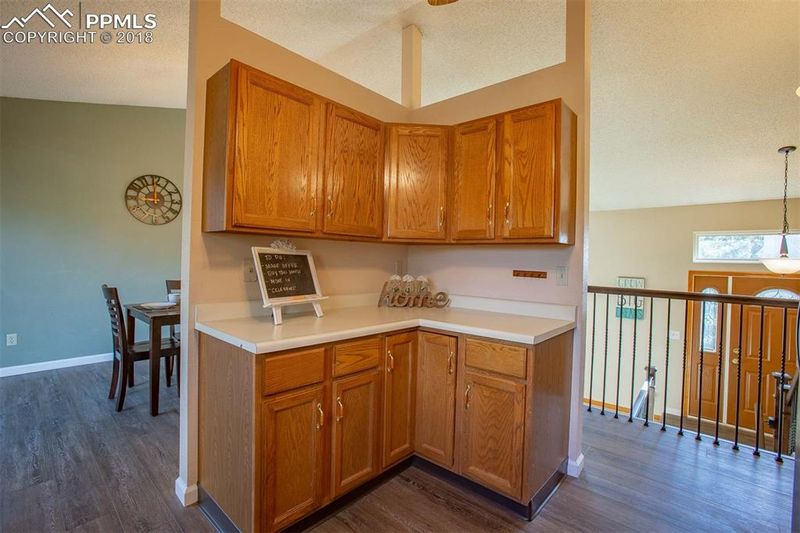 3816 Summer Breeze Dr, Colorado Springs, CO 80918