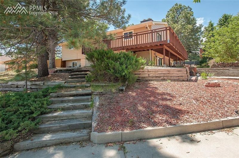 3817 Wesley Dr, Colorado Springs, CO 80917