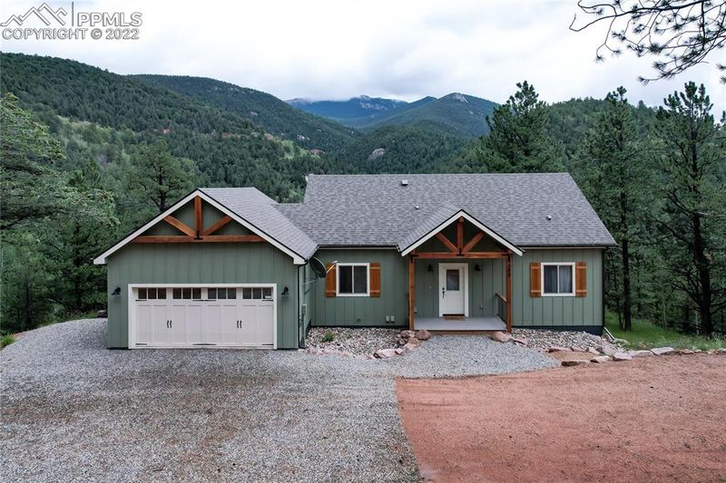 382 Valley Rd, Divide, CO 80814
