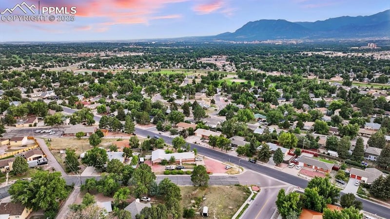 3821 Meadow Ln, Colorado Springs, CO 80907