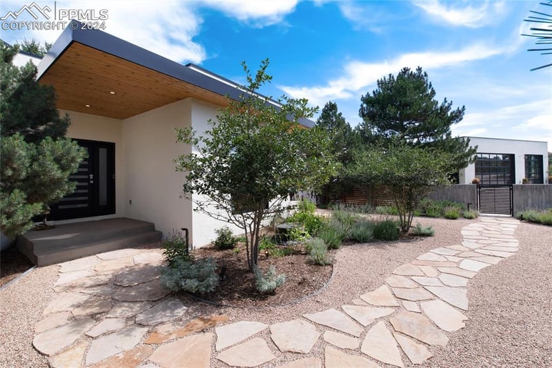 3823 Castle Butte Dr, Castle Rock, CO 80109