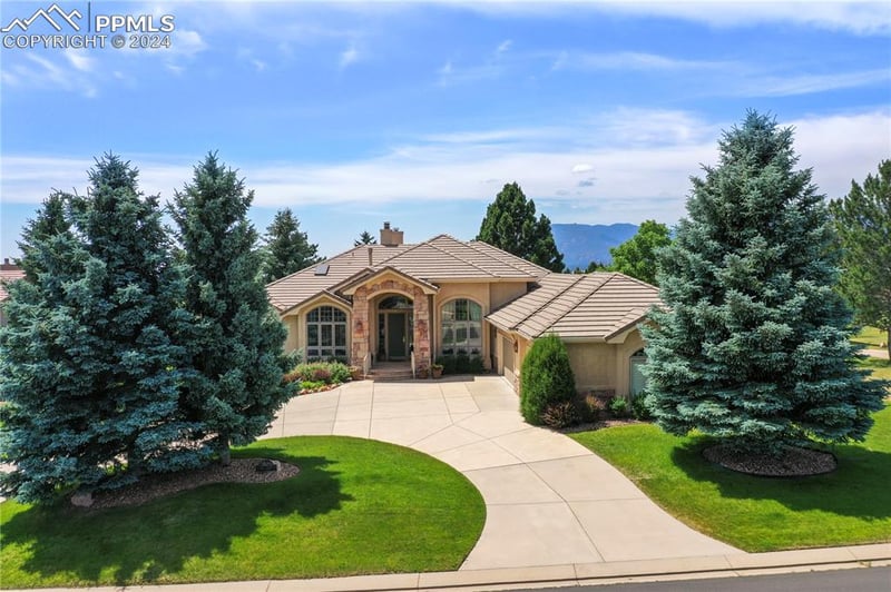 3825 Hill Cir, Colorado Springs, CO 80904