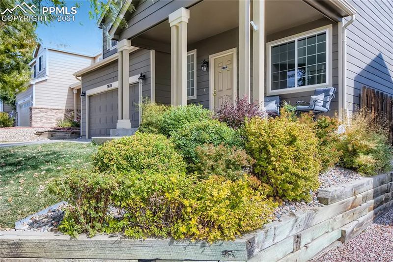 3825 Springs Ranch Dr, Colorado Springs, CO 80922