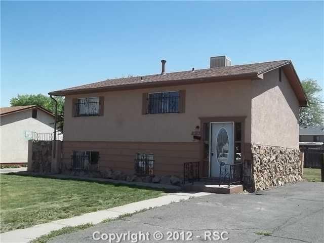 3828 Azalea St, Pueblo, CO 81005