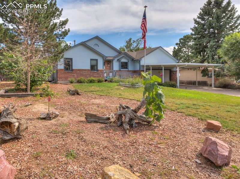 3831 Panorama Rd, Colorado Springs, CO 80907