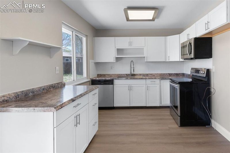 3832 S Vaquero Cir, Colorado Springs, CO 80918
