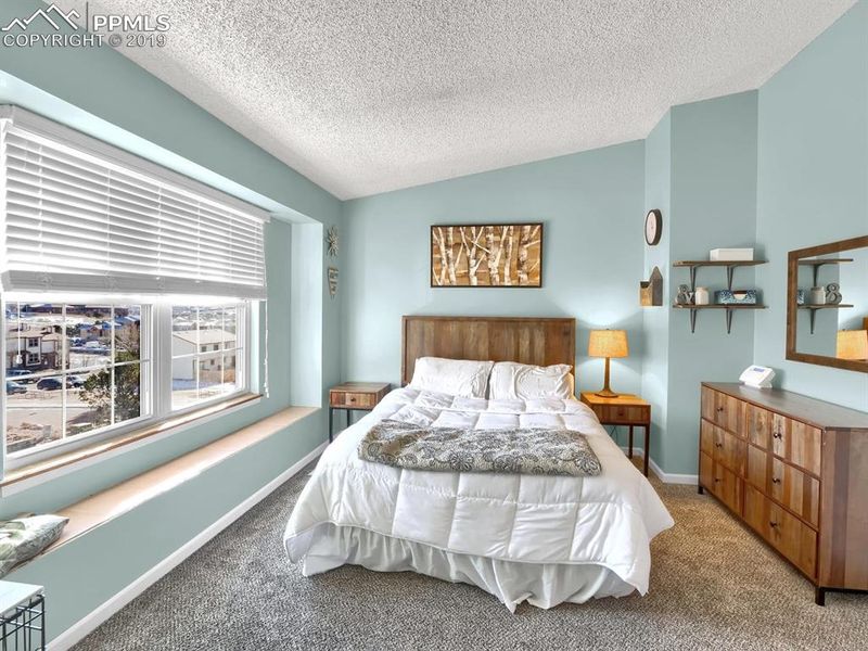 3834 Smoke Tree Dr, Colorado Springs, CO 80920