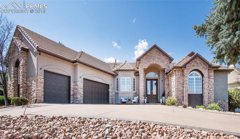 3835 Hill Cir, Colorado Springs, CO 80904