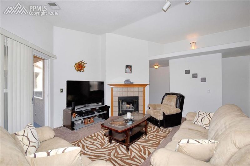 3835 Strawberry Field Grv #E, Colorado Springs, CO 80906