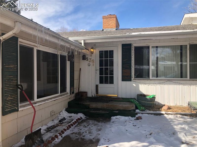 3838 Meadow Ln, Colorado Springs, CO 80907