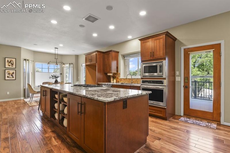 3840 Masters Dr, Colorado Springs, CO 80907