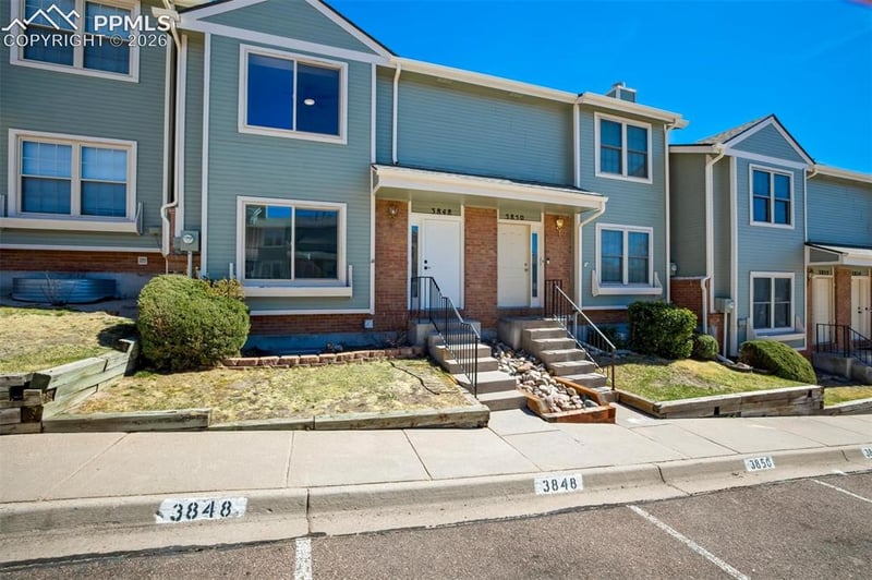 3848 Smoke Tree Dr, Colorado Springs, CO 80920