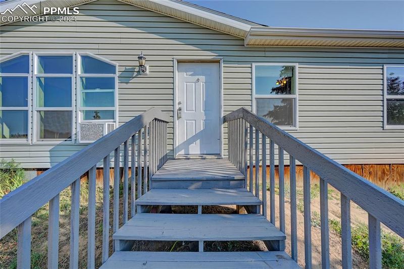 3850 Blue Stallion Dr, Peyton, CO 80831