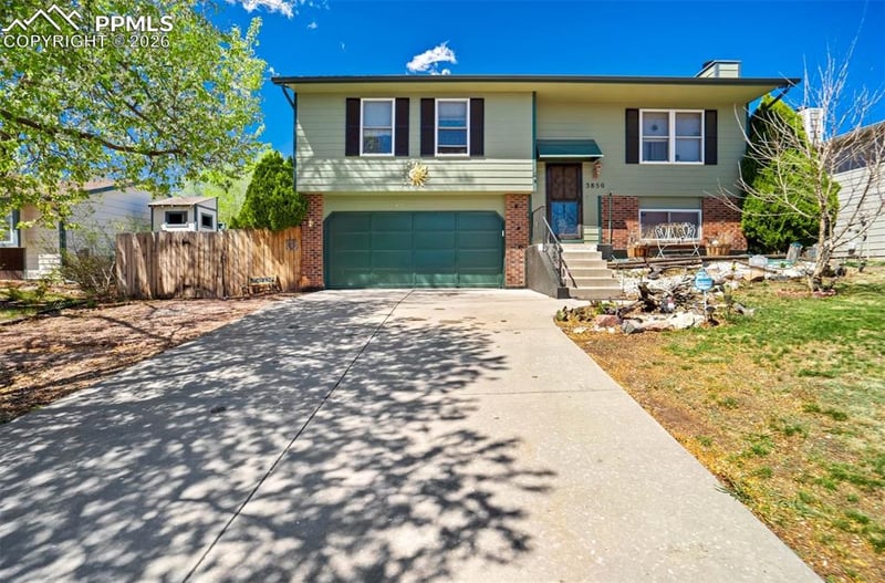 3850 Rosemere St, Colorado Springs, CO 80906