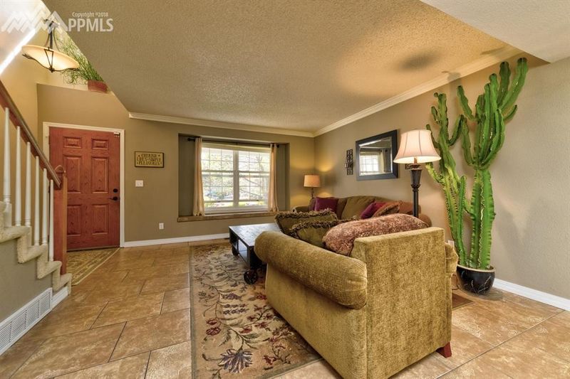 3855 Gingham Way, Colorado Springs, CO 80918