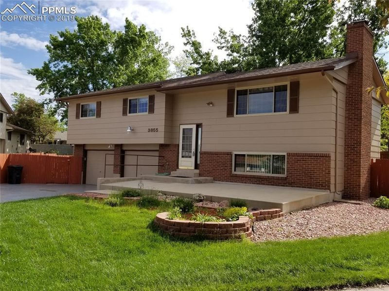 3855 Half Turn Rd, Colorado Springs, CO 80917