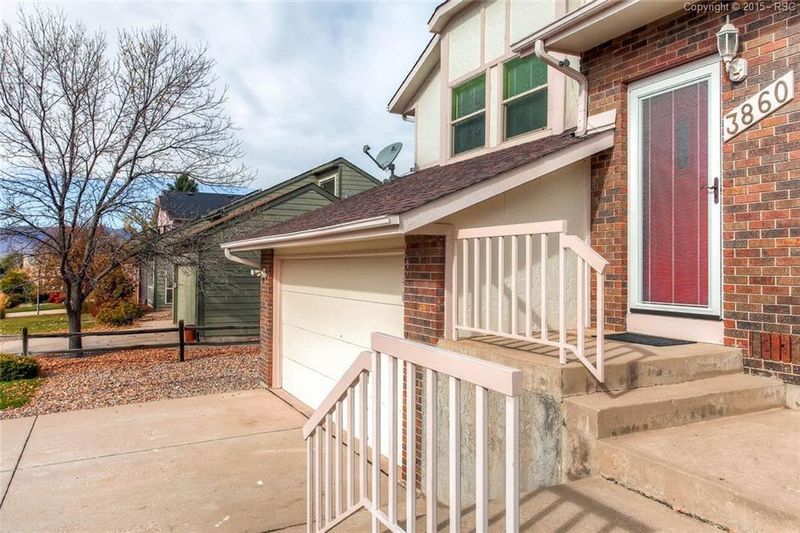 3860 Thundercloud Dr, Colorado Springs, CO 80920