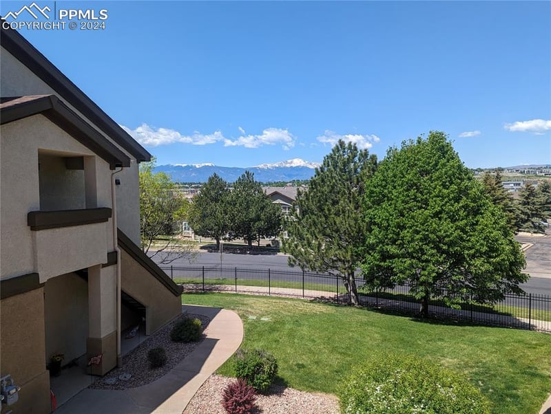 3864 Riviera Grv #201, Colorado Springs, CO 80922