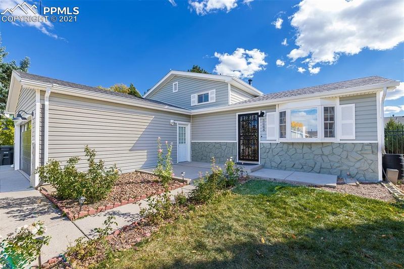 3865 Red Cedar Dr, Colorado Springs, CO 80906