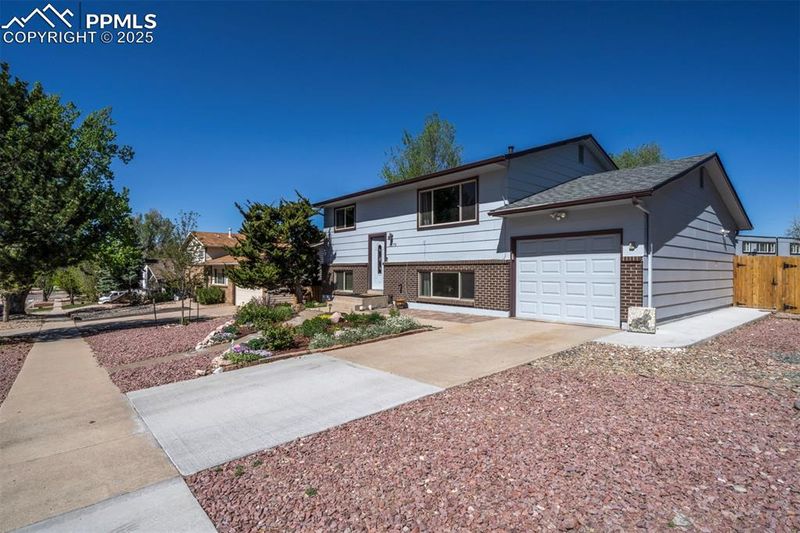 3870 Half Turn Rd, Colorado Springs, CO 80917