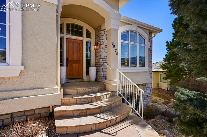 3875 Camels Vw, Colorado Springs, CO 80904
